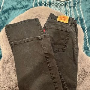 Red Tag Levi’s 550 Relaxed Boot Cut